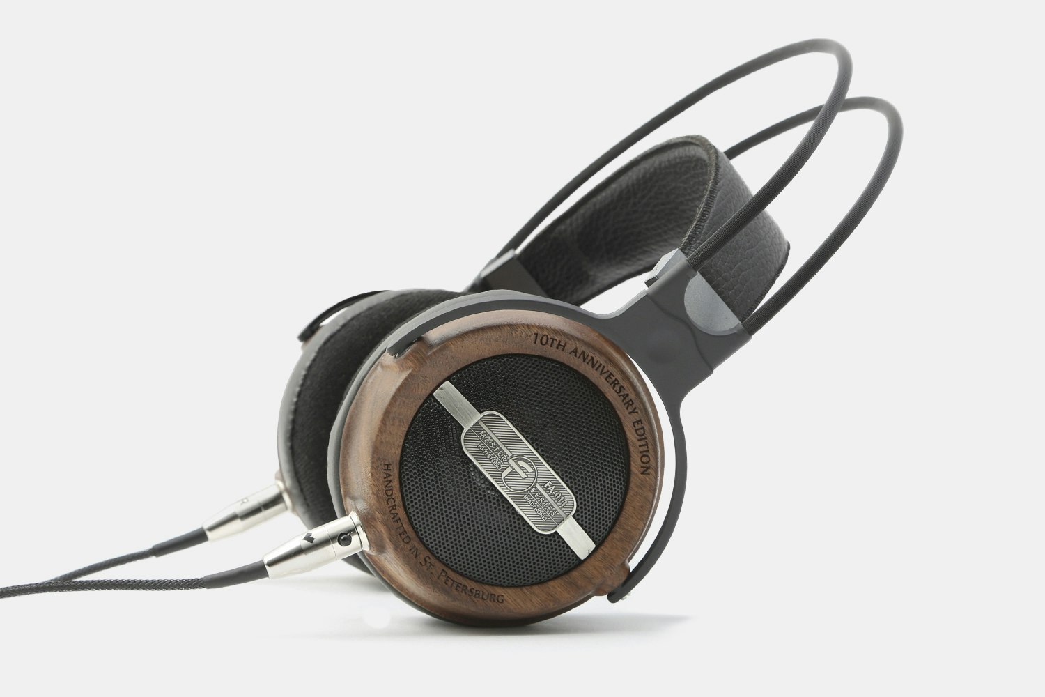 Fisher Audio　ヘッドフォン　FA-011 REVIEW: Fischer Audio FA-011 - OFF THE DEEP END